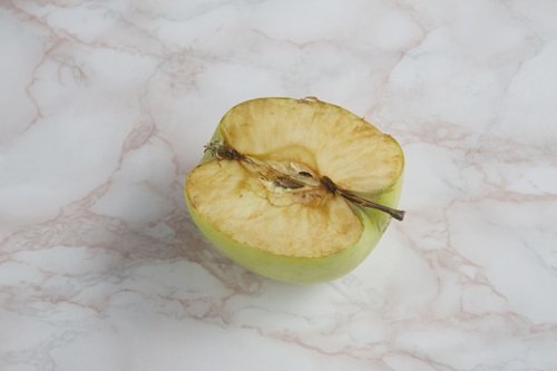 How to Prevent Fruits from Turning Brown